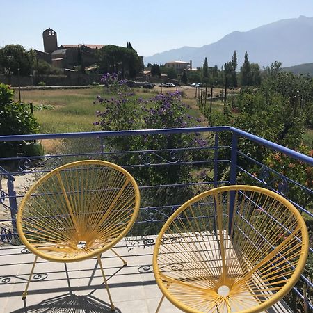 Els Pirineus Apartman Moltig les Bains Kültér fotó